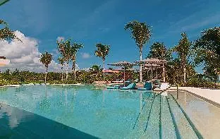 Estudio Playa Mujeres Cancún 5*,