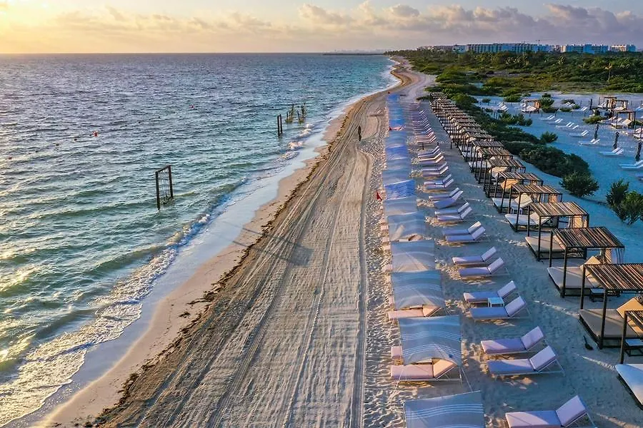 Estudio Playa Mujeres Cancún Hotel