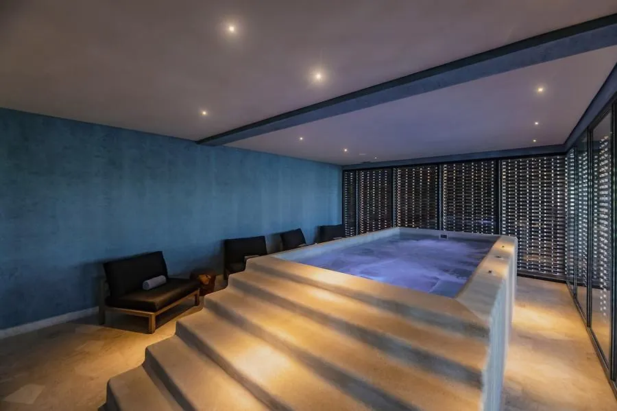 Hotel Estudio Playa Mujeres Cancún